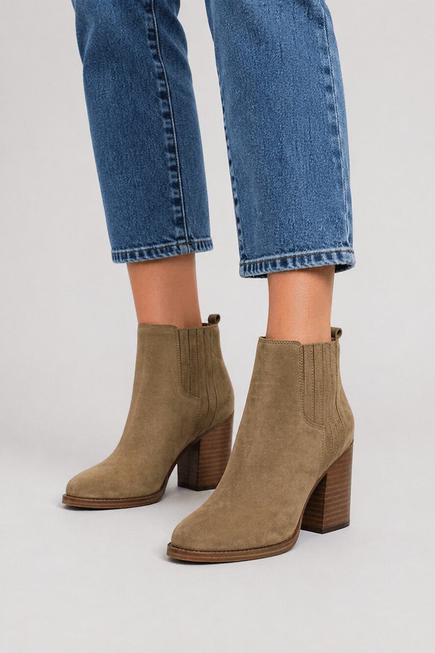 Marc Fisher Marela Boot Womens Size 8M Dark Natural Brown Tan Suede Ankle New